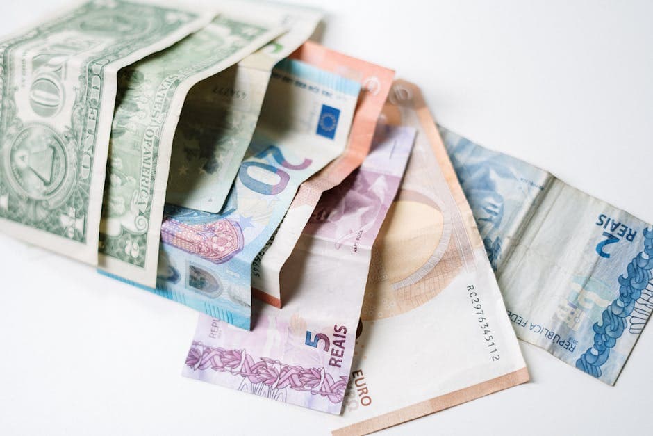 Multiple currencies on a checkout counter